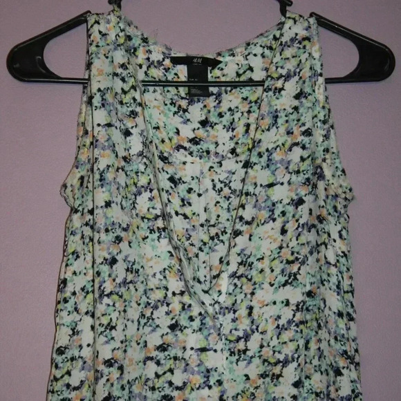 Floral Flowy Tank Top - Picture 1 of 14